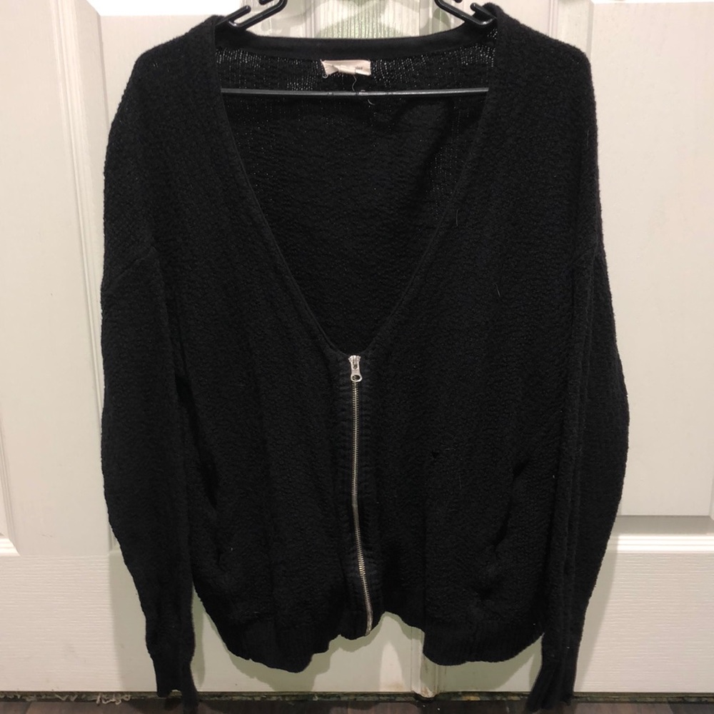 Urban Outfitters (Silence + Noise) Zip Cardigan in Black
